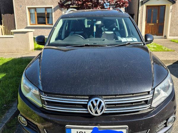 Volkswagen Tiguan SUV, Diesel, 2013, Black