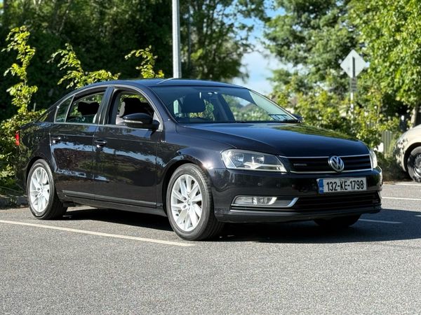 Volkswagen Passat Saloon, Diesel, 2013, Black