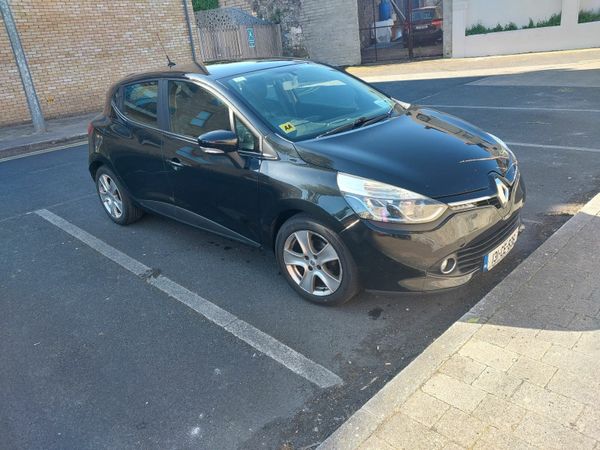Renault Clio Hatchback, Petrol, 2013, Black