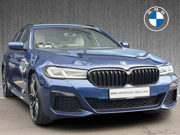 BMW 5-Series Estate, Diesel, 2024, Blue