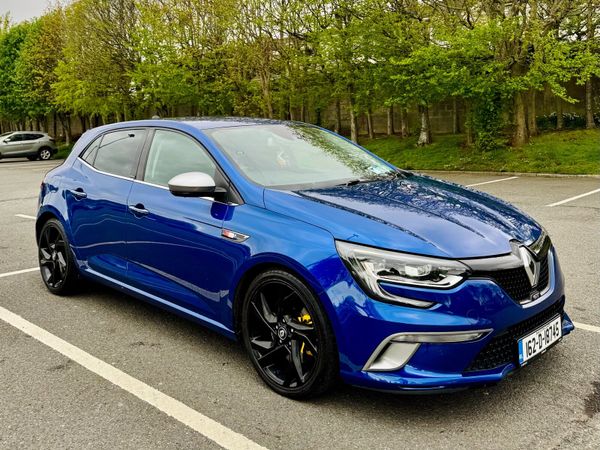 Renault Megane Hatchback, Petrol, 2016, Blue