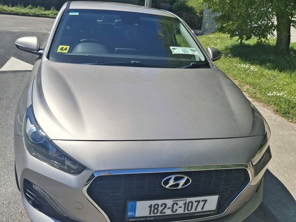 Hyundai i30 Hatchback, Petrol, 2018, White
