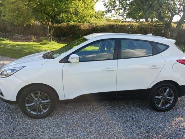 Hyundai ix35 SUV, Diesel, 2014, White