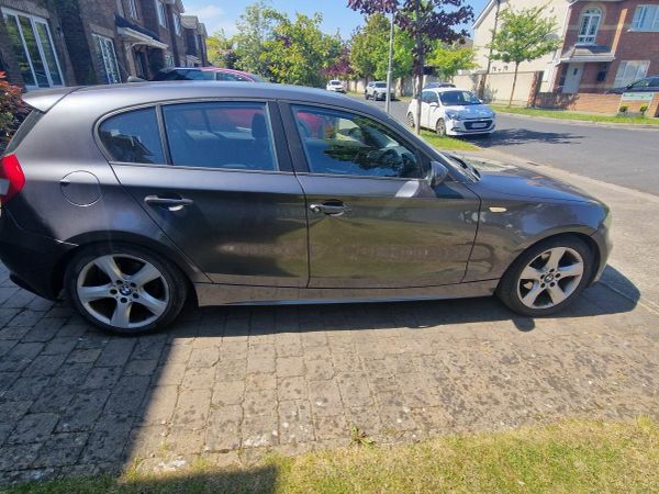 BMW 1-Series Hatchback, Petrol, 2005, Grey