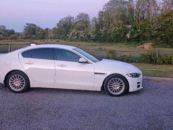 Jaguar XE Saloon, Diesel, 2017, White