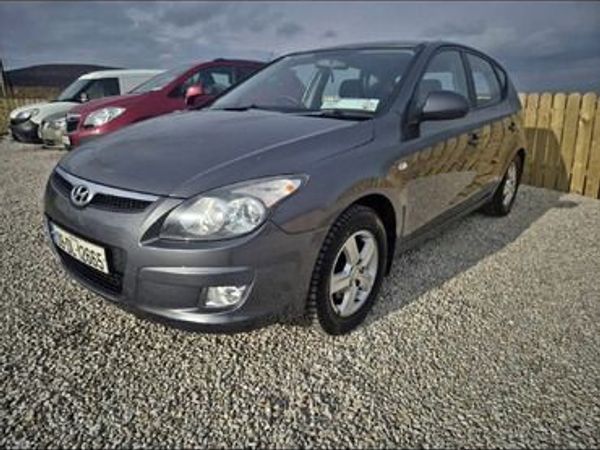 Hyundai i30 Hatchback, Petrol, 2009, Grey