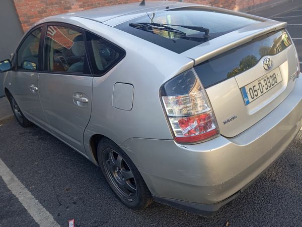 Toyota Prius Hatchback, Petrol Hybrid, 2005, Silver