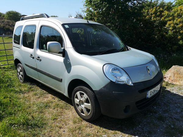 Renault Kangoo MPV, Diesel, 2010, Silver