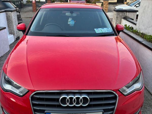 Audi A3 Hatchback, Diesel, 2015, Red