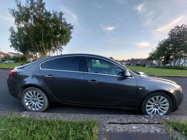 Opel Insignia Hatchback, Diesel, 2011, Grey