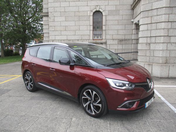 Renault Grand Scenic MPV, Diesel, 2019, Red