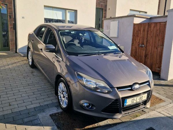 Ford Focus Saloon, Diesel, 2012, Brown