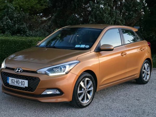 Hyundai i20 Hatchback, Diesel, 2015, Orange