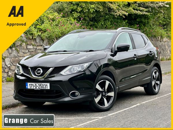 Nissan Qashqai SUV, Petrol, 2017, Black