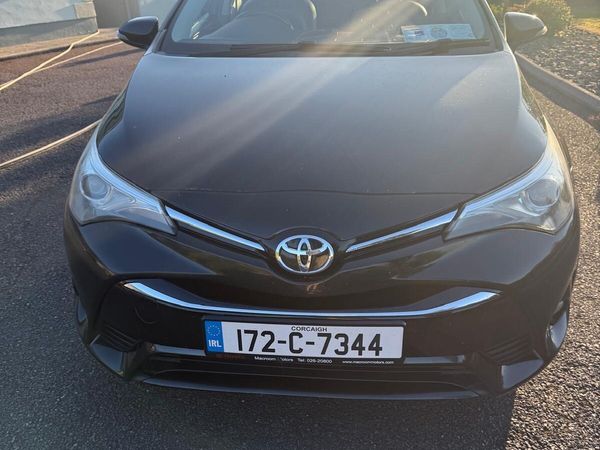 Toyota Avensis Saloon, Diesel, 2017, Black