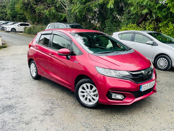 Honda Fit Hatchback, Petrol Hybrid, 2017, Red