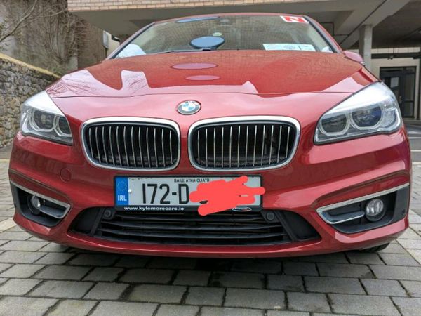 BMW 2-Series Hatchback, Petrol, 2017, Red