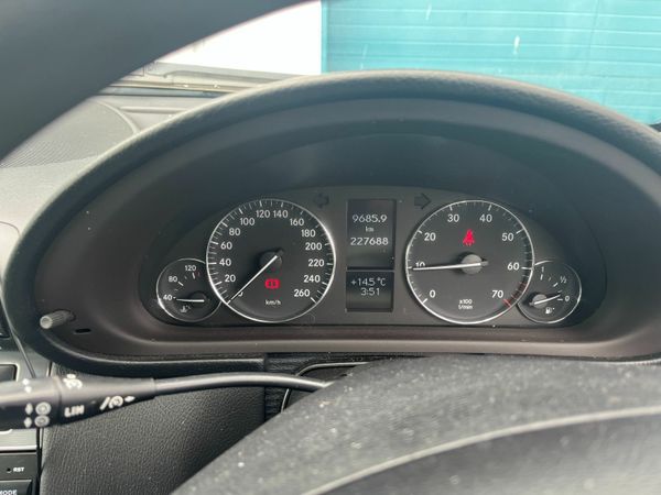 Mercedes-Benz C-Class Coupe, Petrol, 2007, Silver