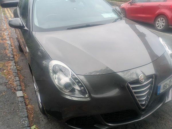 Alfa Romeo Giulietta Hatchback, Diesel, 2016, Grey