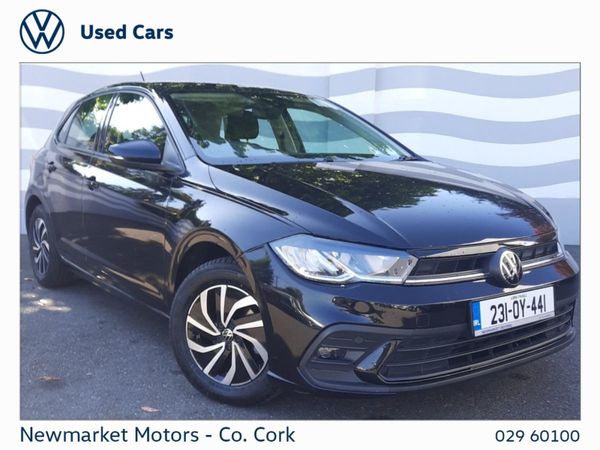 Volkswagen Polo Hatchback, Petrol, 2023, Black