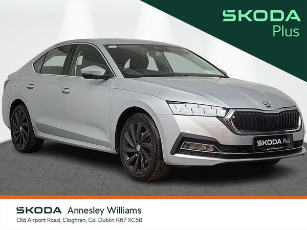 Skoda Octavia Saloon, Petrol, 2021, Grey