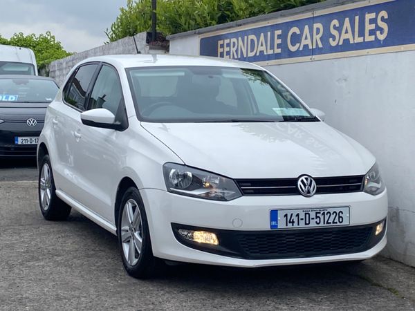 Volkswagen Polo Hatchback, Petrol, 2014, White