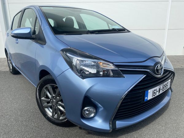 Toyota Yaris Hatchback, Petrol, 2016, Blue