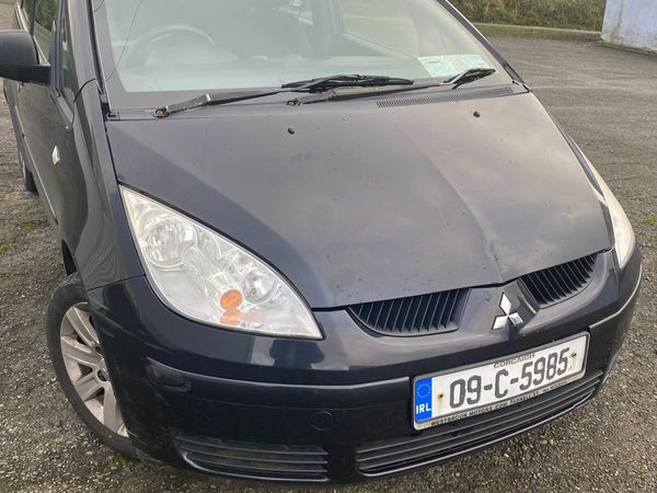Mitsubishi Colt MPV, Petrol, 2009, Black