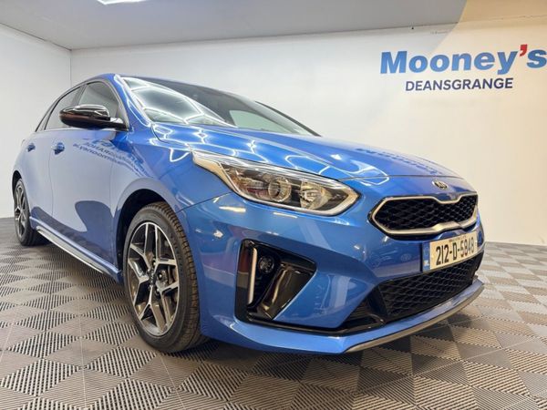 Kia Ceed Hatchback, Petrol, 2021, Blue