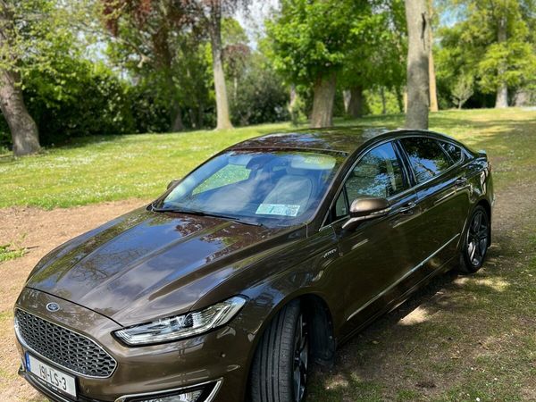 Ford Mondeo Hatchback, Diesel, 2019, Brown