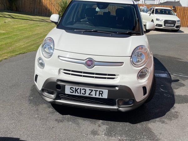 Fiat Punto Hatchback, Diesel, 2013, White