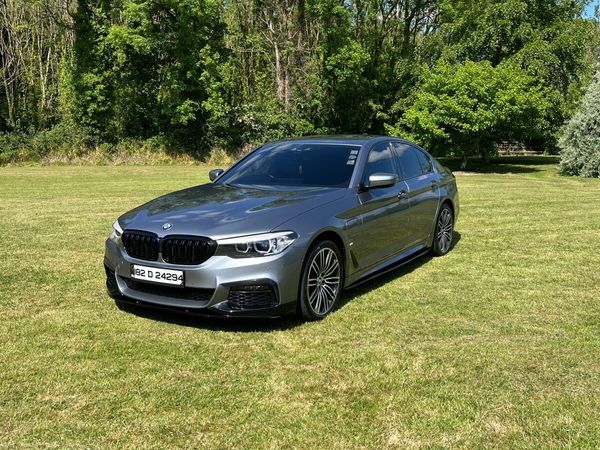 BMW 5-Series Saloon, Petrol Plug-in Hybrid, 2018, Blue