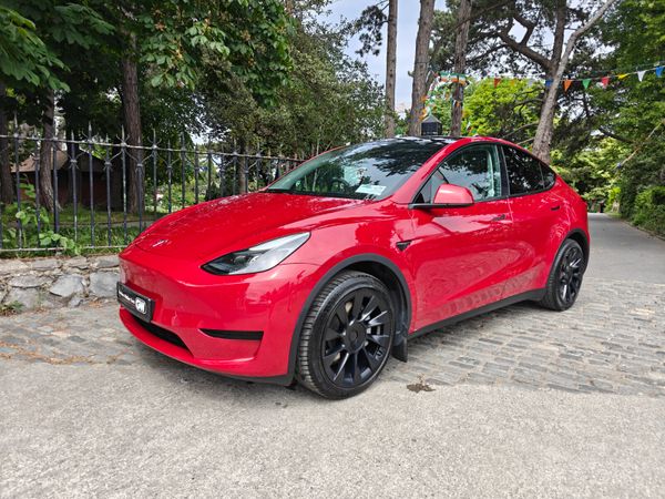 Tesla Model Y MPV, Electric, 2023, Red