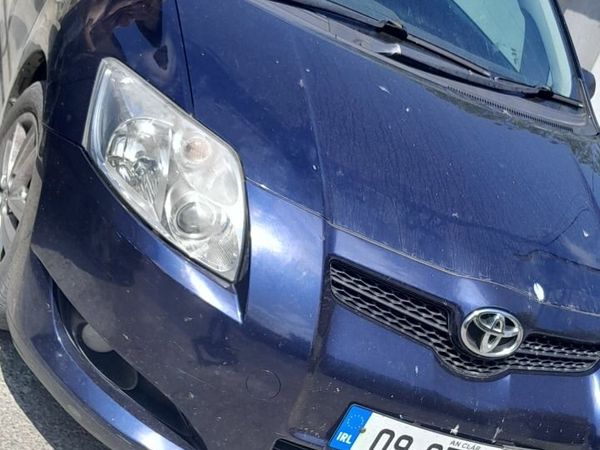 Toyota Auris Hatchback, Diesel, 2009, Blue