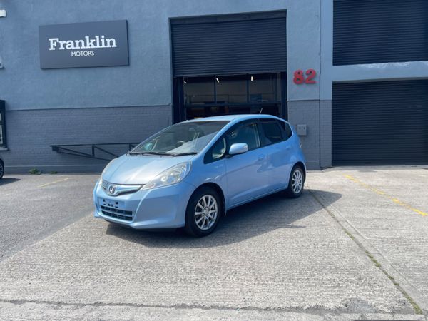 Honda Fit Hatchback, Petrol Hybrid, 2012, Blue
