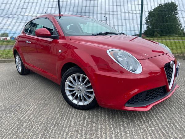 Alfa Romeo Mito Hatchback, Petrol, 2016, Red