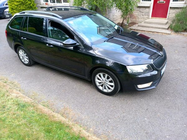 Skoda Octavia Estate, Diesel, 2016, Black