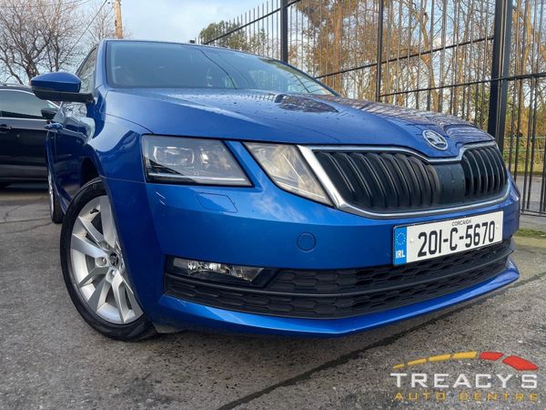 Skoda Octavia Saloon, Diesel, 2020, Blue