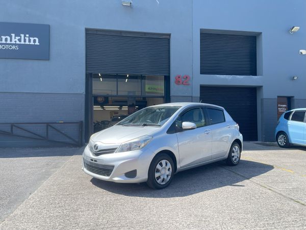 Toyota Vitz Hatchback, Petrol, 2012, Silver