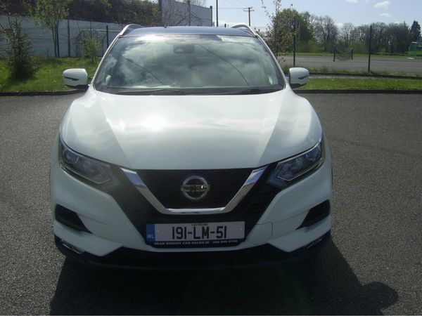 Nissan Qashqai MPV, Diesel, 2019, White