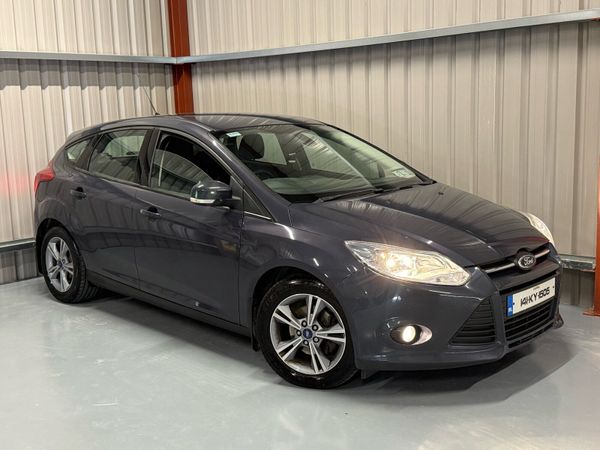 Ford Focus Hatchback, Diesel, 2014, Blue
