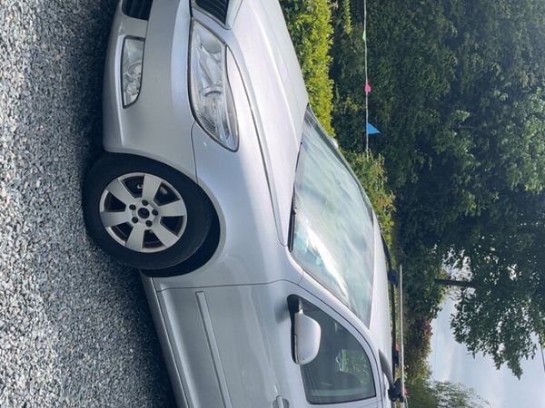 Skoda Octavia Estate, Diesel, 2010, Silver