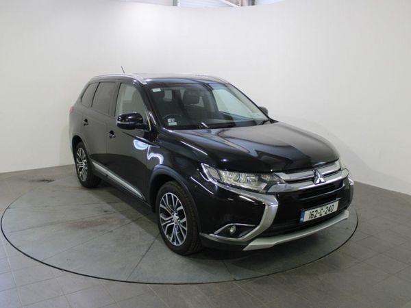 Mitsubishi Outlander SUV, Diesel, 2016, Black