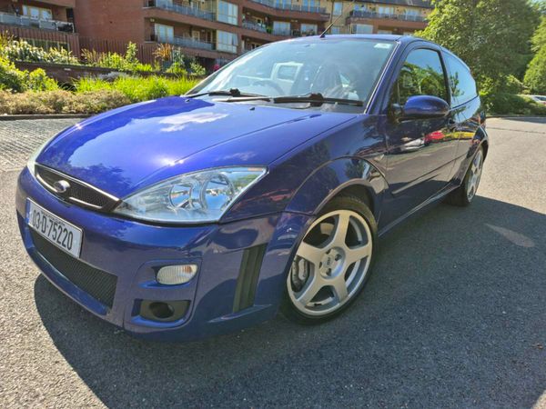 Ford Focus Hatchback, Petrol, 2003, Blue