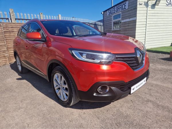 Renault Kadjar SUV, Diesel, 2016, Red