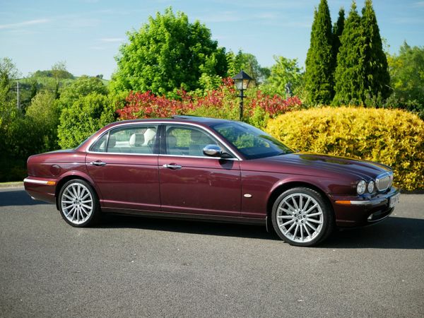 Daimler Other Saloon, Petrol, 2007, Red
