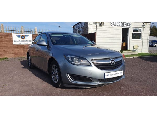 Opel Insignia Saloon, Diesel, 2015, Silver