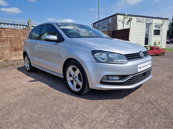 Volkswagen Polo Hatchback, Diesel, 2015, Silver