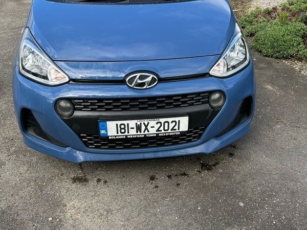 Hyundai i10 Hatchback, Petrol, 2018, Blue