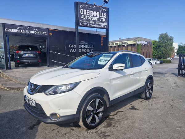 Nissan Qashqai Hatchback, Diesel, 2016, White